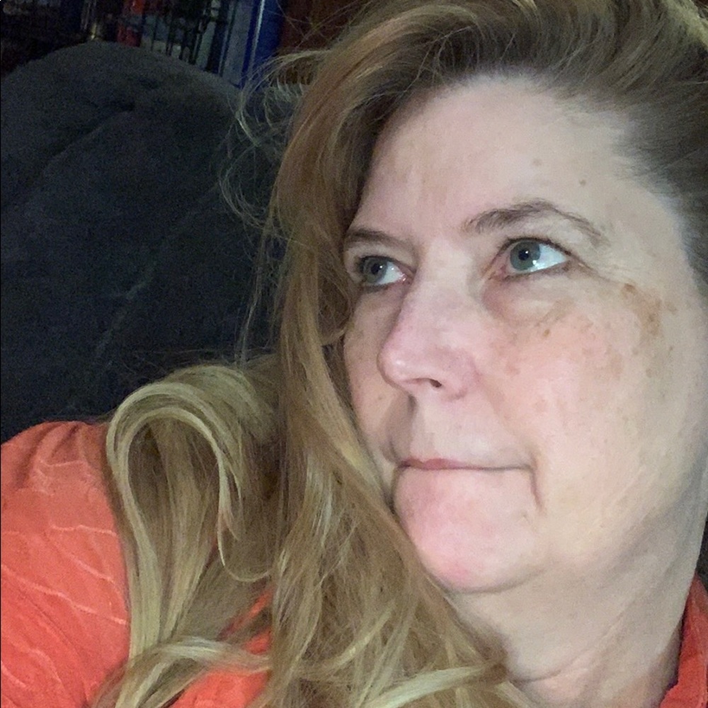 Meet your Posher, Anne